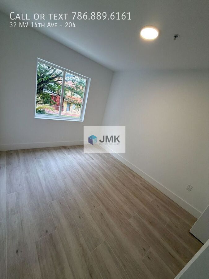 Brand-New 3 Bed / 2 Bath Condo – In-Unit Washer & Dryer property image