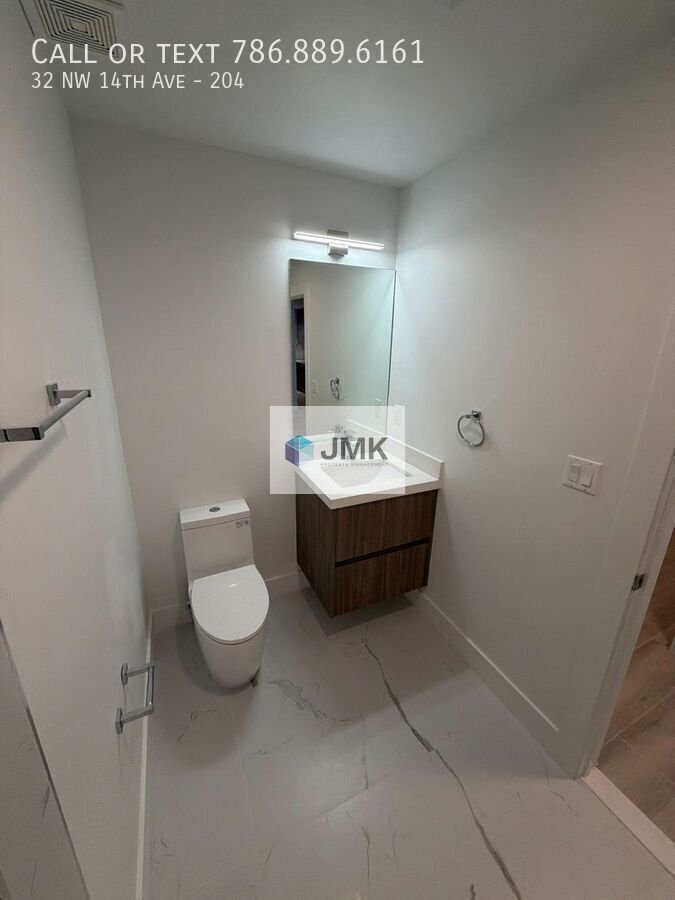 Brand-New 3 Bed / 2 Bath Condo – In-Unit Washer & Dryer property image