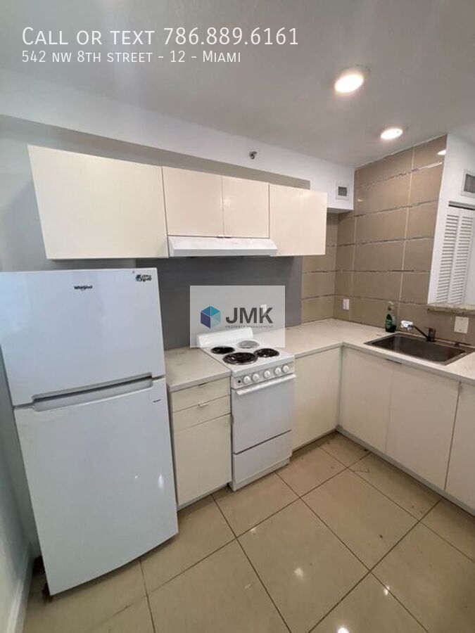 Renovated 1 Bed / 1 Bath Apartment in Overtown property image