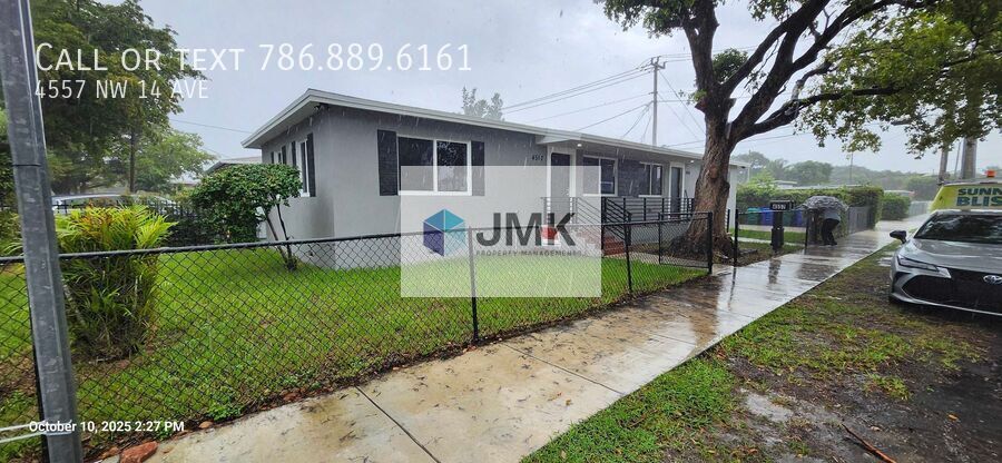 Completely Renovated 2-Bedroom Apartment with Washer & Dryer property image