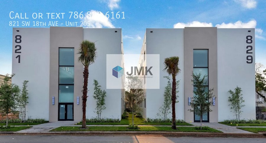 Charming 2 Bed / 1 Bath Apartment in the Heart of Miami - 1st MONTH FREE!!! property image