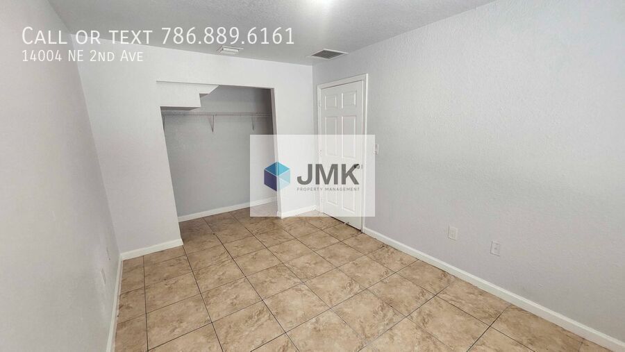 Spacious 4 Bed / 2 Bath Duplex in Prime North Miami Location property image