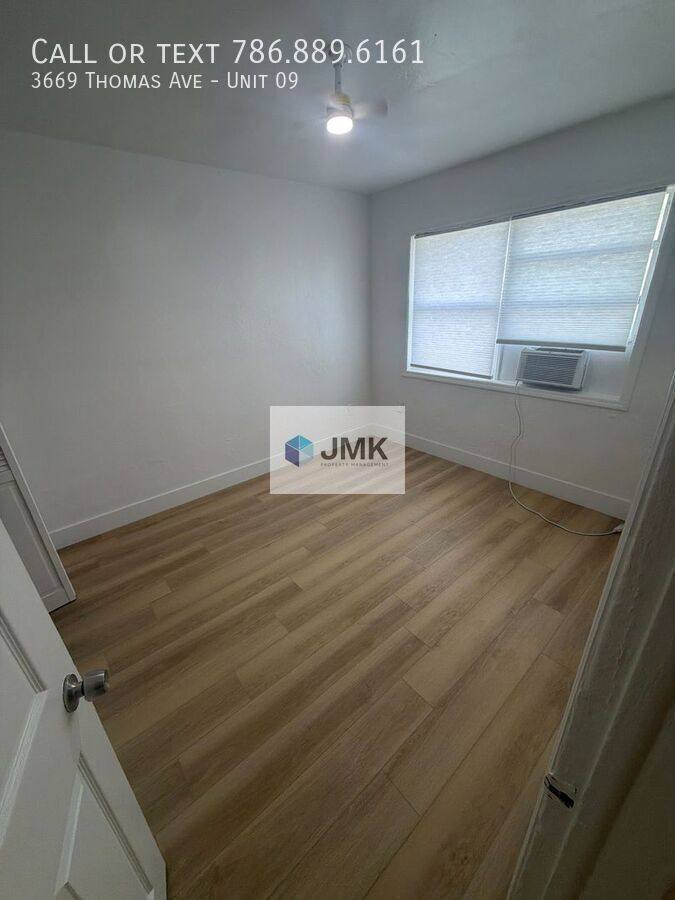 Charming Coconut Grove Living – 3669 Thomas Avenue - 1st MONTH OF RENT FREE!!! property image