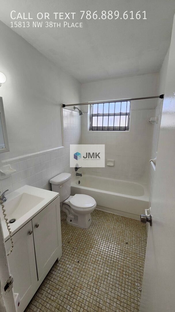 3-Bedroom, 2-Bathroom - ALL UTILITIES INCLUDED!!! property image