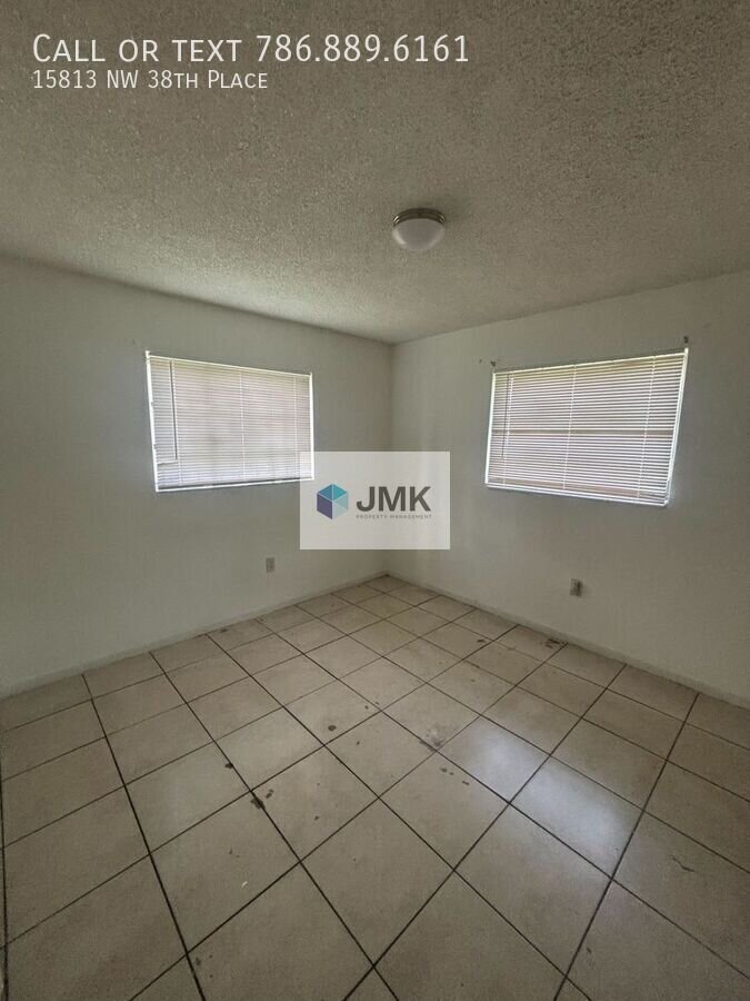 3-Bedroom, 2-Bathroom - ALL UTILITIES INCLUDED!!! property image