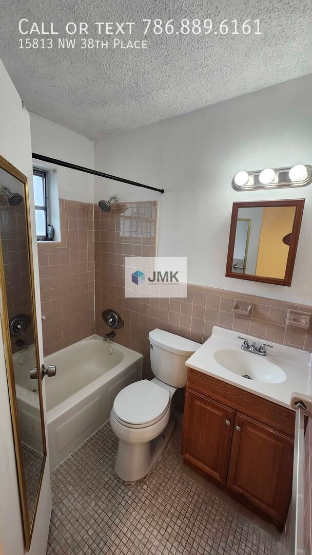 3-Bedroom, 2-Bathroom - ALL UTILITIES INCLUDED!!! property image