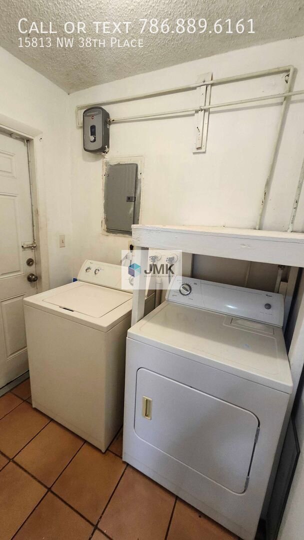 3-Bedroom, 2-Bathroom - ALL UTILITIES INCLUDED!!! property image