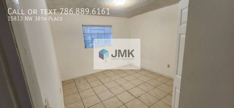 3-Bedroom, 2-Bathroom - ALL UTILITIES INCLUDED!!! property image