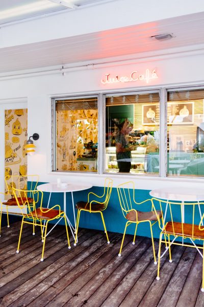 Restaurants are a great property investment in Miami